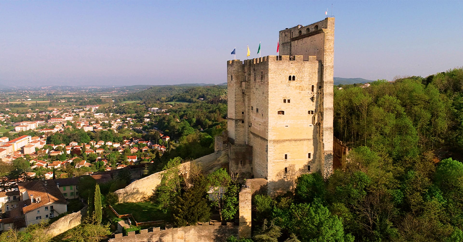 6 choses que vous ne saviez peut-être pas sur la Tour de Crest